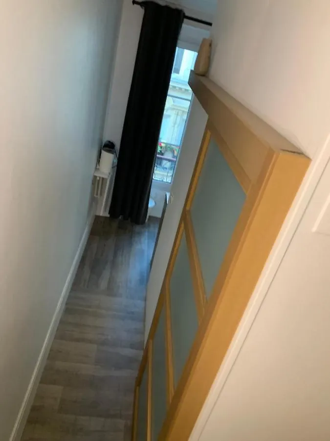 Studio Moderne Au Coeur De Paris Batignolles 0*,